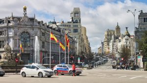 Lire la suite à propos de l’article Conduire en Espagne : Règles de Conduite, Conseils Pratiques et Guide Complet de Location de Voiture 2026