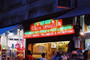 Lire la suite à propos de l’article Expériences Culinaires Françaises Incontournables : Le Guide Complet du Voyageur Gourmet