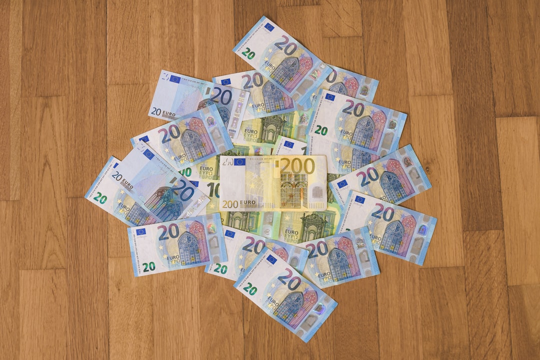 Du betrachtest gerade Geld, Geldautomaten und Bezahlsysteme in Deutschland: Der komplette Leitfaden für Einwohner und Besucher