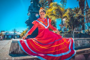 Mehr über den Artikel erfahren Sevilla Reiseführer 2026: Flamenco, Geschichte und Tapas – Der ultimative Guide für Ihre Andalusien-Reise