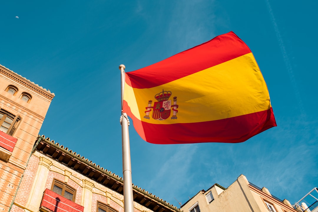 En este momento estás viendo Las 15 Mejores Apps de Viaje para España que Debes Descargar en 2026