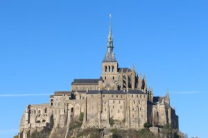 Lire la suite à propos de l’article Visiter le Mont-Saint-Michel en 2026 : Guide Complet et Conseils Pratiques